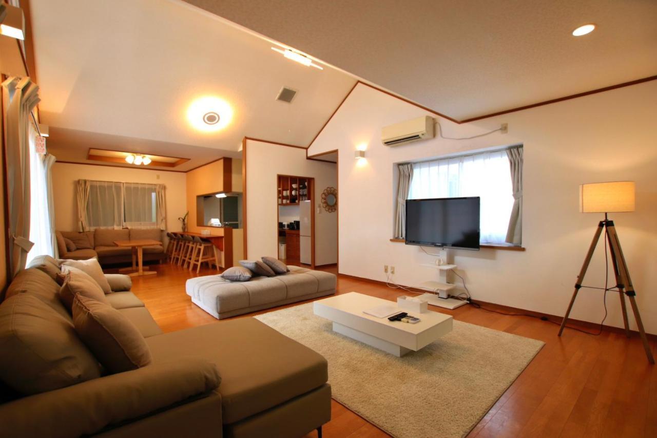 Guesthouse Akabana Miyakojima  Exterior photo